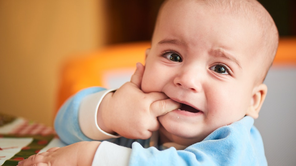 ребенку 8 месяцев нет зубов что делать